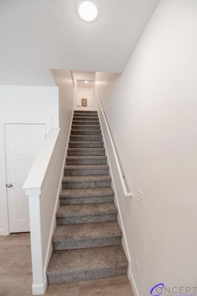Building Photo - Sienna Village Townhomes