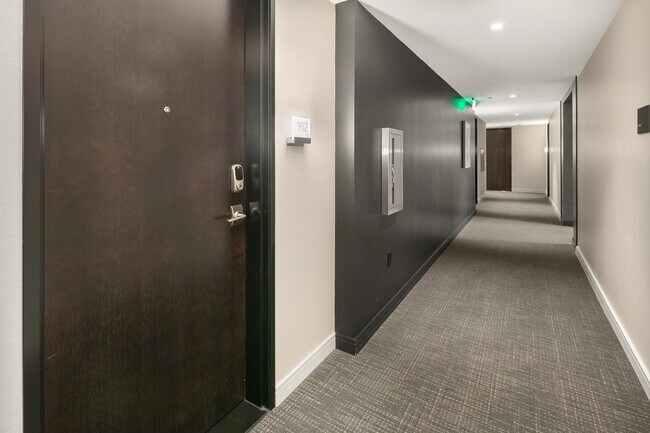 Building Photo - 1808 Minor Ave