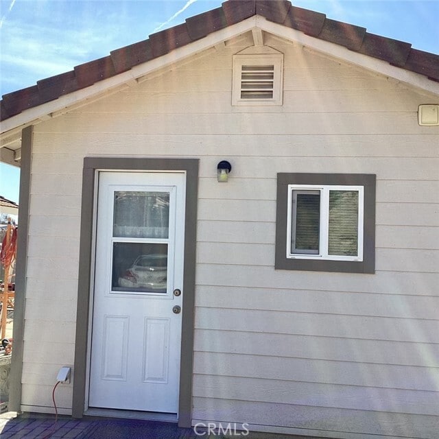 Primary Photo - 7165 Ridgeline Dr