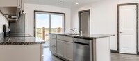 Building Photo - 2961 Aspen Dr