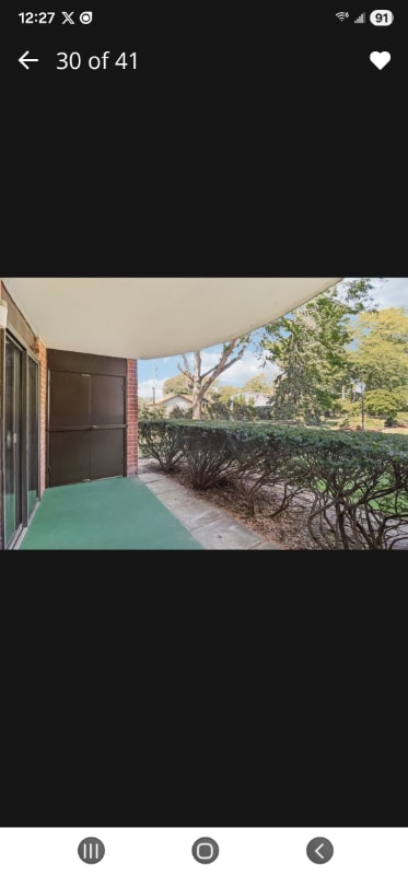 Building Photo - 1405 E Central Rd