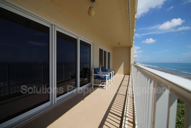 Building Photo - 1095 N Hwy A1A