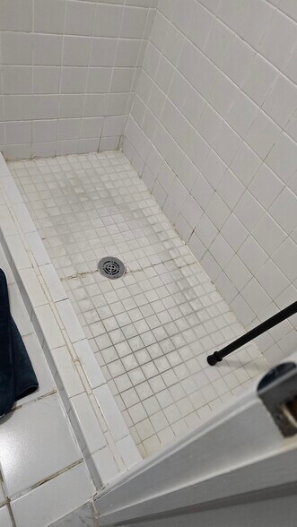 Building Photo - 22 Oyster Bay Rd