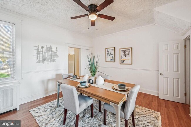 Building Photo - 5632 Belair Rd