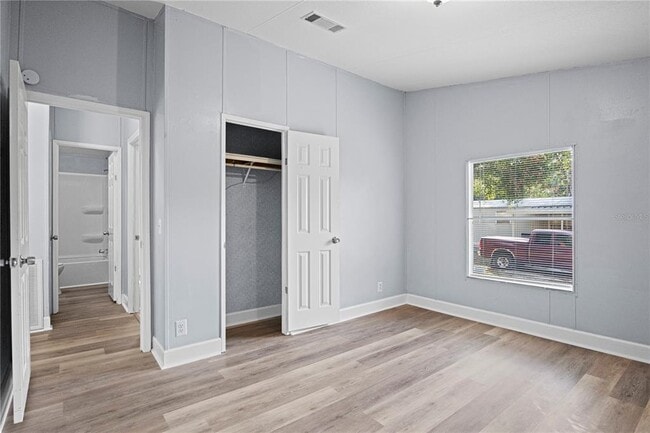 Building Photo - 10522 Bay Hills Cir