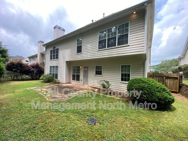Building Photo - 550 Elgaen Ct