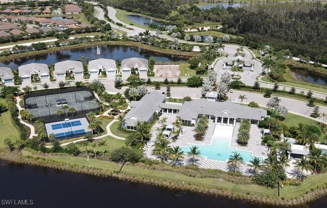 Building Photo - 9241 Cayman Dr