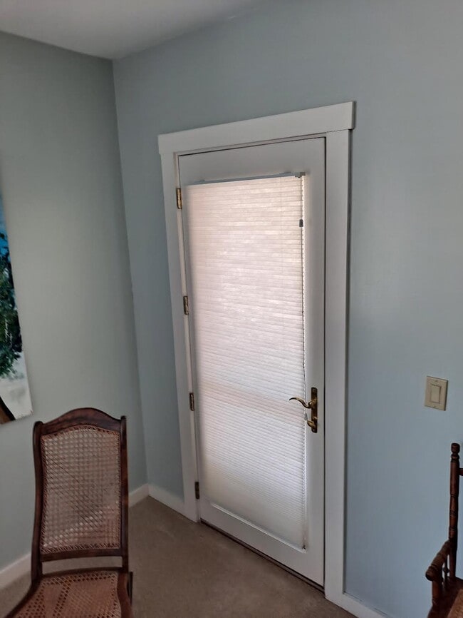 Building Photo - 6 Stanley Hill Rd