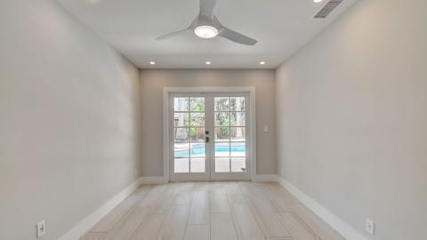 Building Photo - 6813 Viento Way