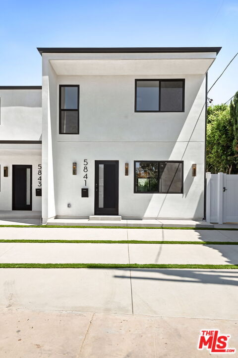 Building Photo - 5841 Whitworth Dr