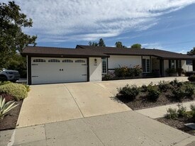 Building Photo - 984 Harris Ct