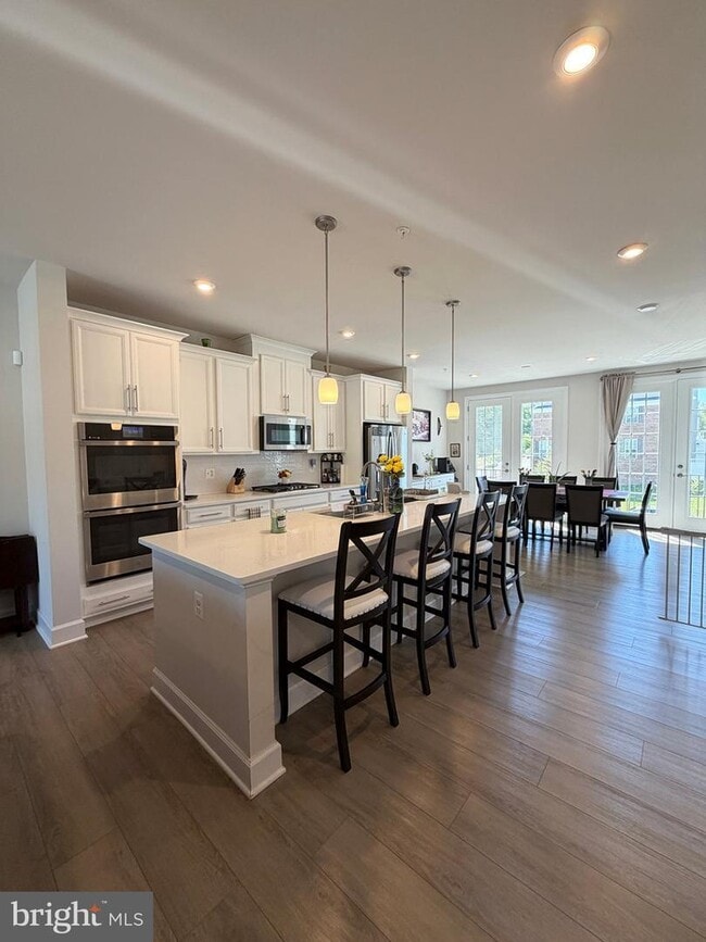 Building Photo - 10802 Foxtrot Cir