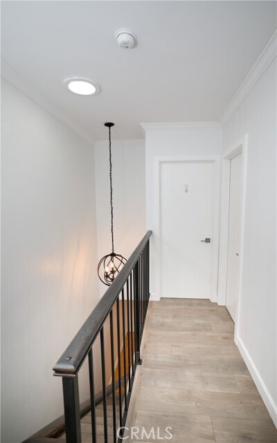 Building Photo - 9402 Vía Yolanda