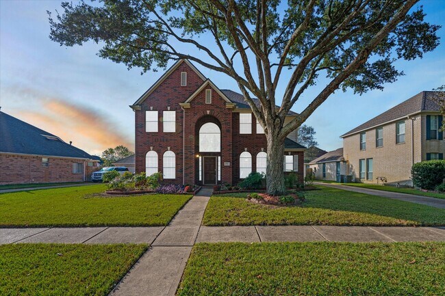 Building Photo - 3914 Clarestone Dr