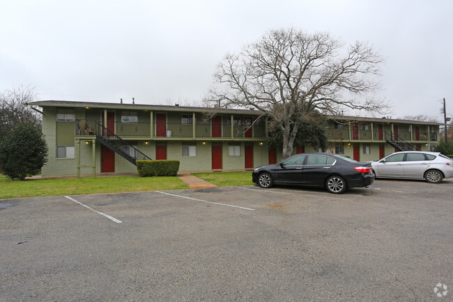 Building Photo - Alpine Apartments