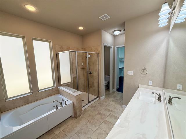 Building Photo - 1805 Ryedale Dr