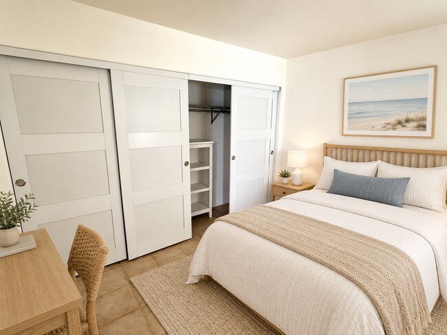Building Photo - Welcome to this charming 2-bedroom, 2-bath condo in a gated Ventana Condominiums