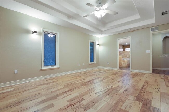 Building Photo - 91 Lancelot Dr