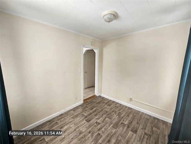 Building Photo - 118 Oak Ave