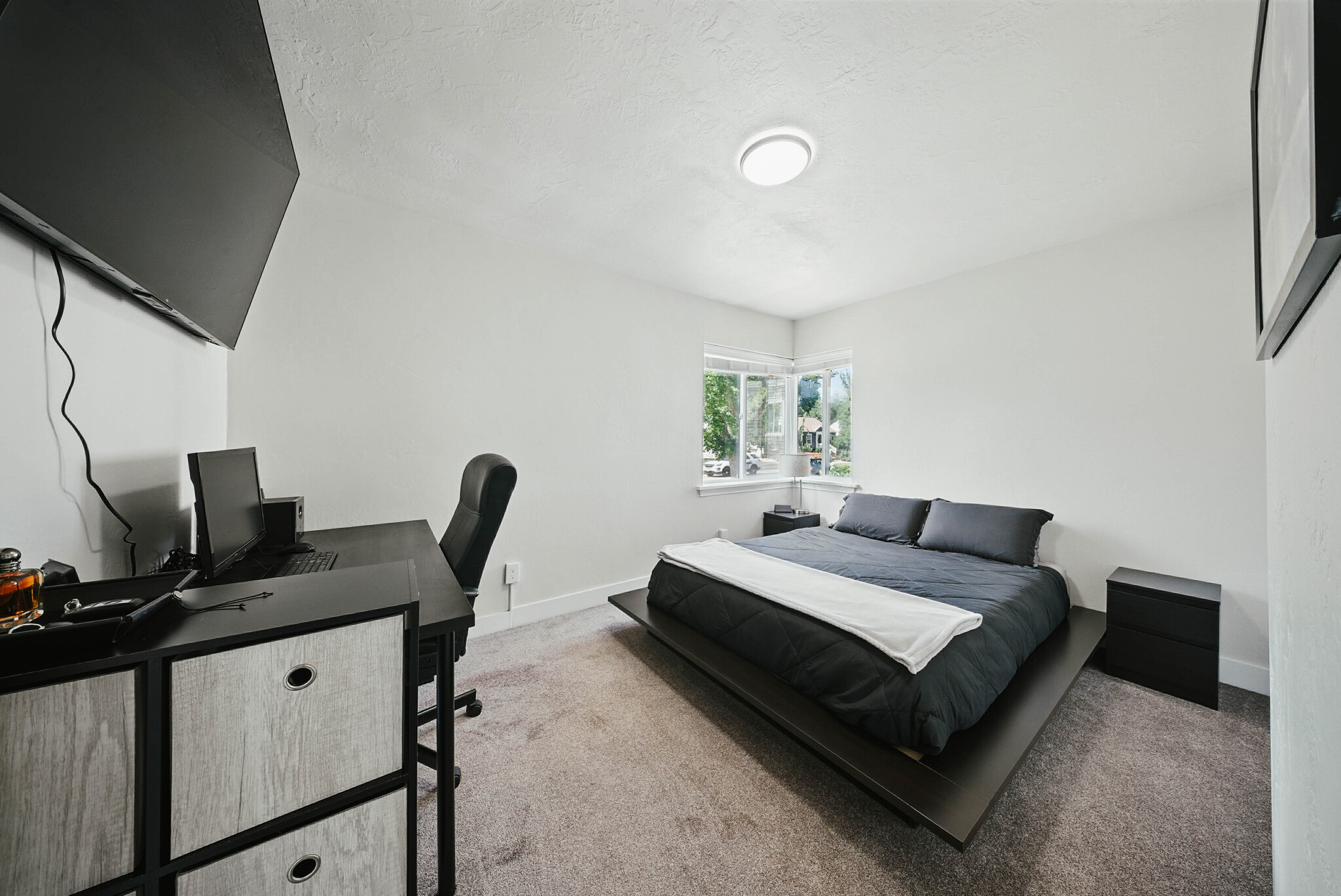 APT A - 259 E Herbert Ave