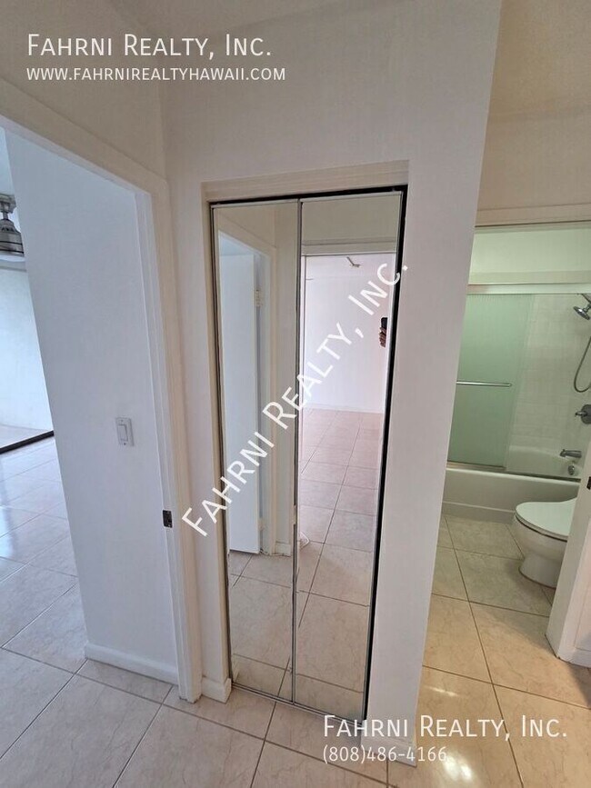 Building Photo - 1201 Wilder Ave