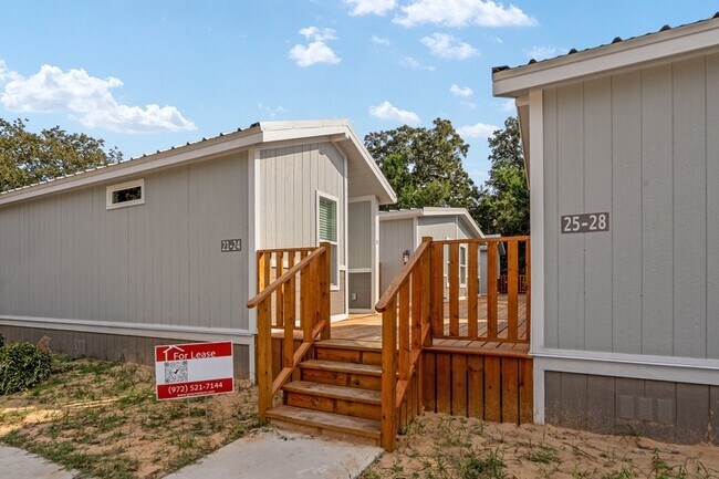 Building Photo - 720 Pritchett Ln