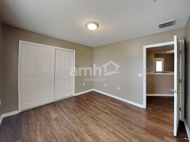 Building Photo - 309 Verdi St