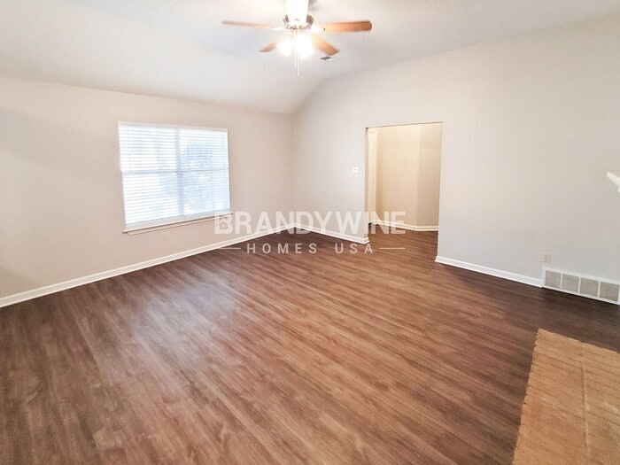 Building Photo - 5353 Stephen Forest Cove