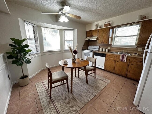Building Photo - 3-Bedroom House for Rent in Copperas Cove