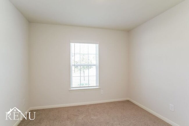 Building Photo - 10479 Red Cardinal Dr
