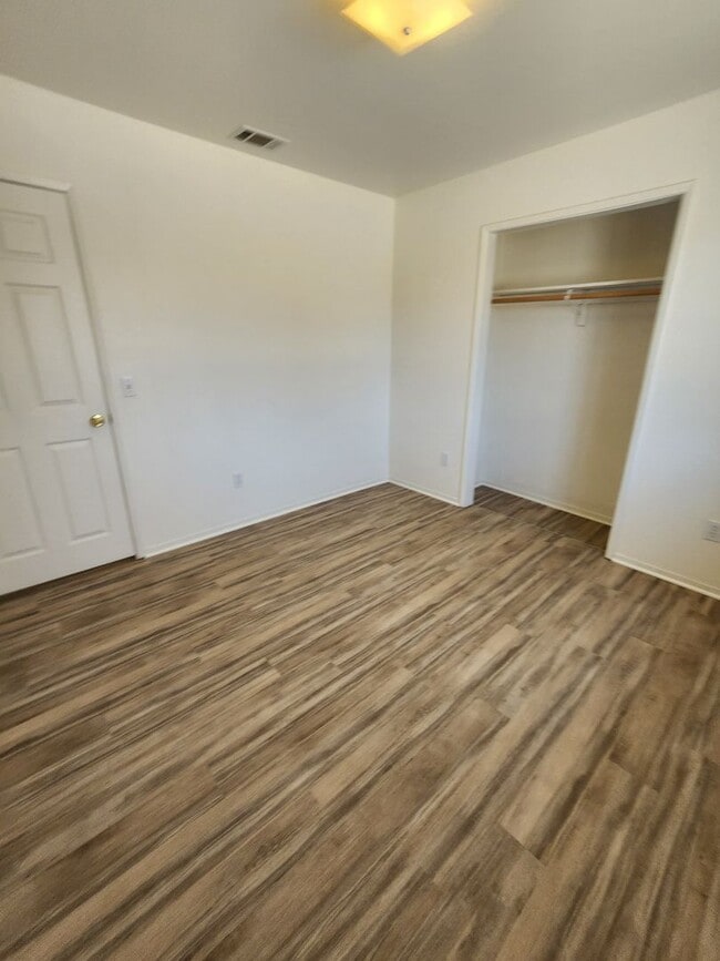 Building Photo - Charming 3 Bedroom Nipomo Home