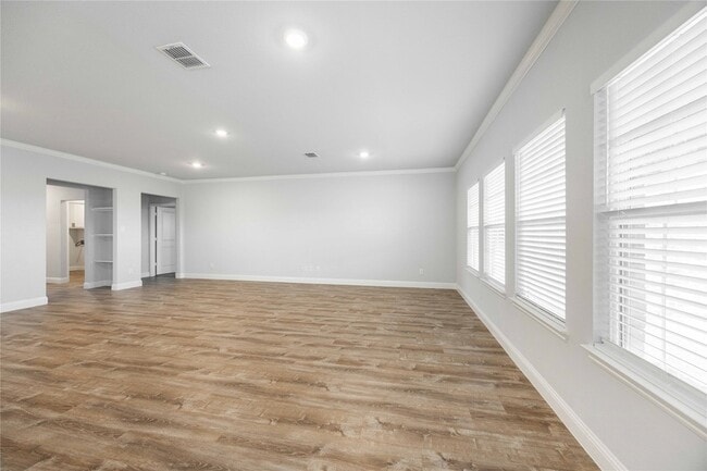 Building Photo - 354 Rock Acre Dr