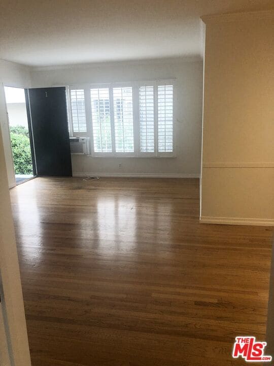 Building Photo - 8360 Blackburn Ave