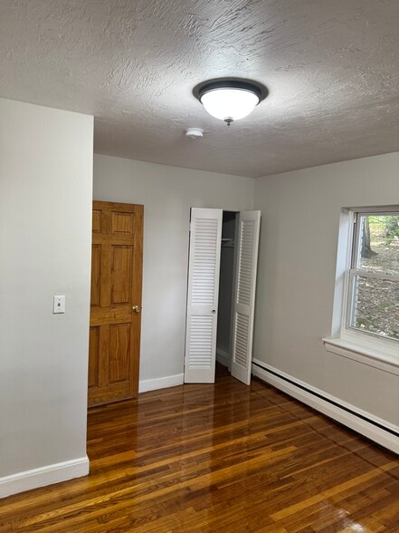 Building Photo - 67 Chiswick Rd