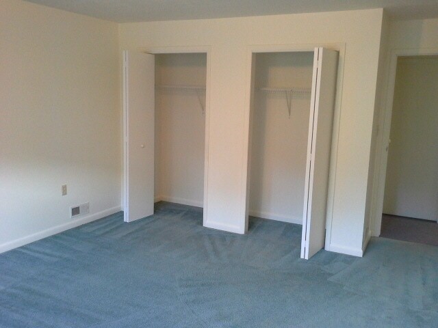 bed room - 1110 Madison Ave