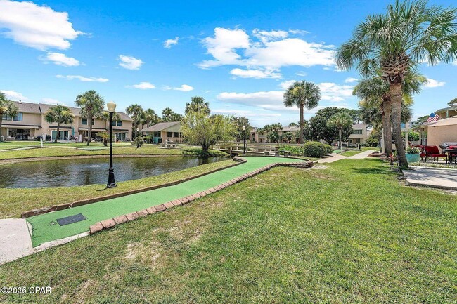 Building Photo - 120 Bonnie Ln