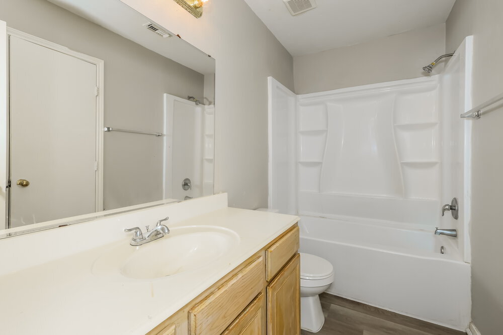 Building Photo - 8002 Scarlet Tanager Dr