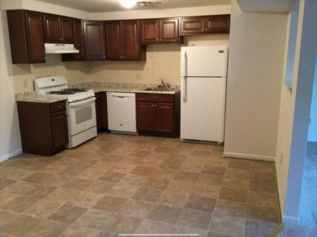 Building Photo - Arbor Meadows