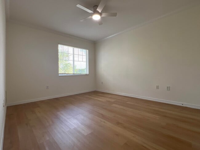 Building Photo - 6410 Emerald Dunes Dr