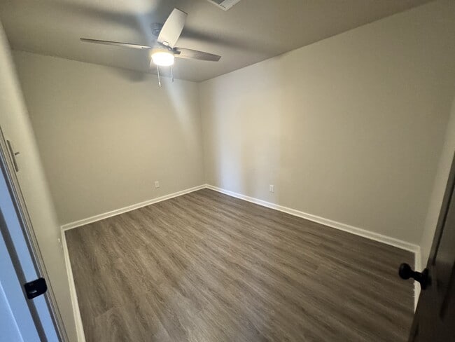 Building Photo - 4210 Waterwood Dr