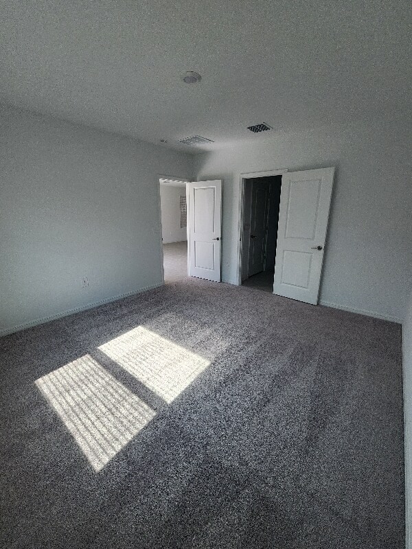 Building Photo - 208 Acorn Rd