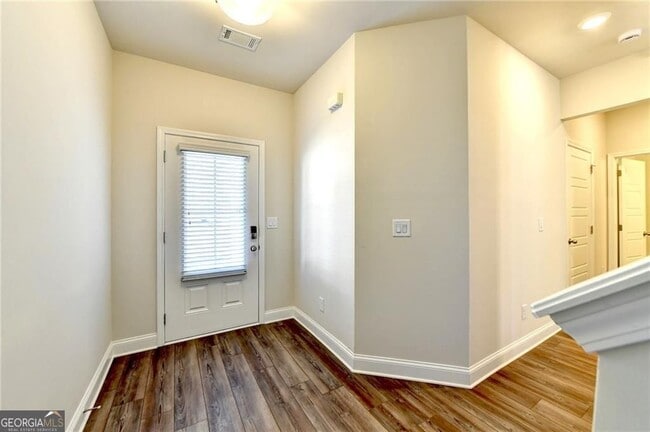 Building Photo - 212 Station Overlook Dr