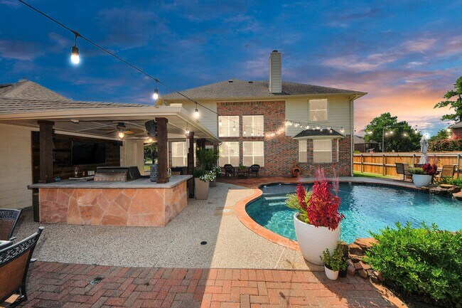 Building Photo - 9214 Meadow Branch Ct