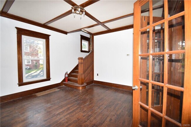 Building Photo - 248 E Flower Ave