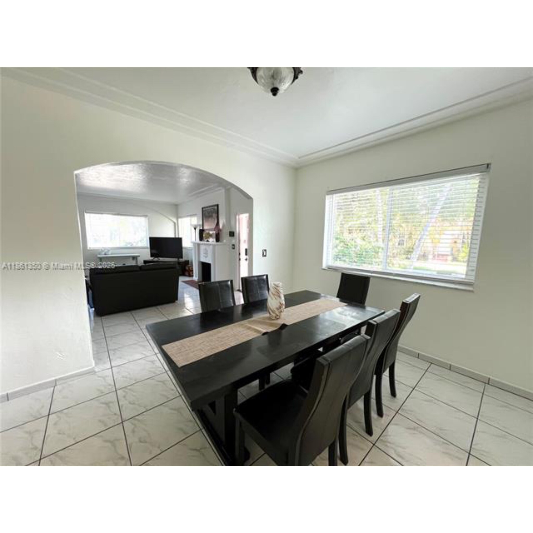 Building Photo - 2235 SW 23rd Ave