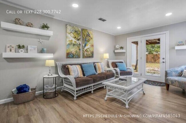 Building Photo - 1807 Curcor Dr