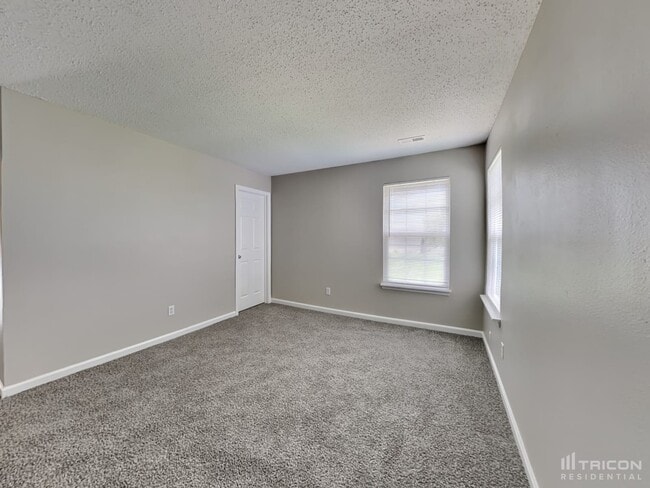 Building Photo - 3856 Candle Berry Dr