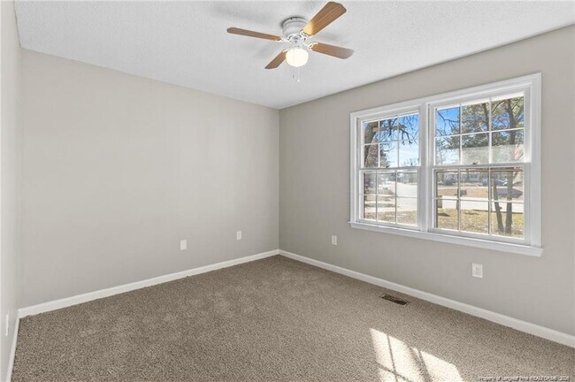Building Photo - 3101 Ansley Dr