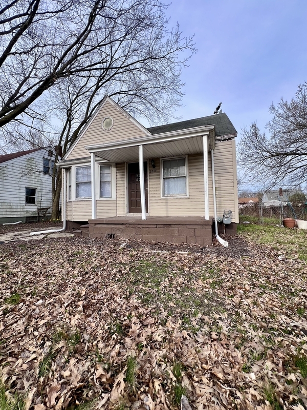 Primary Photo - 8875 Pierson St