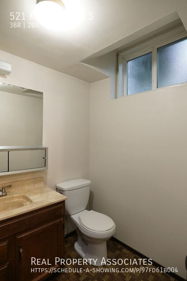 Building Photo - 521 Kenosia Ave S